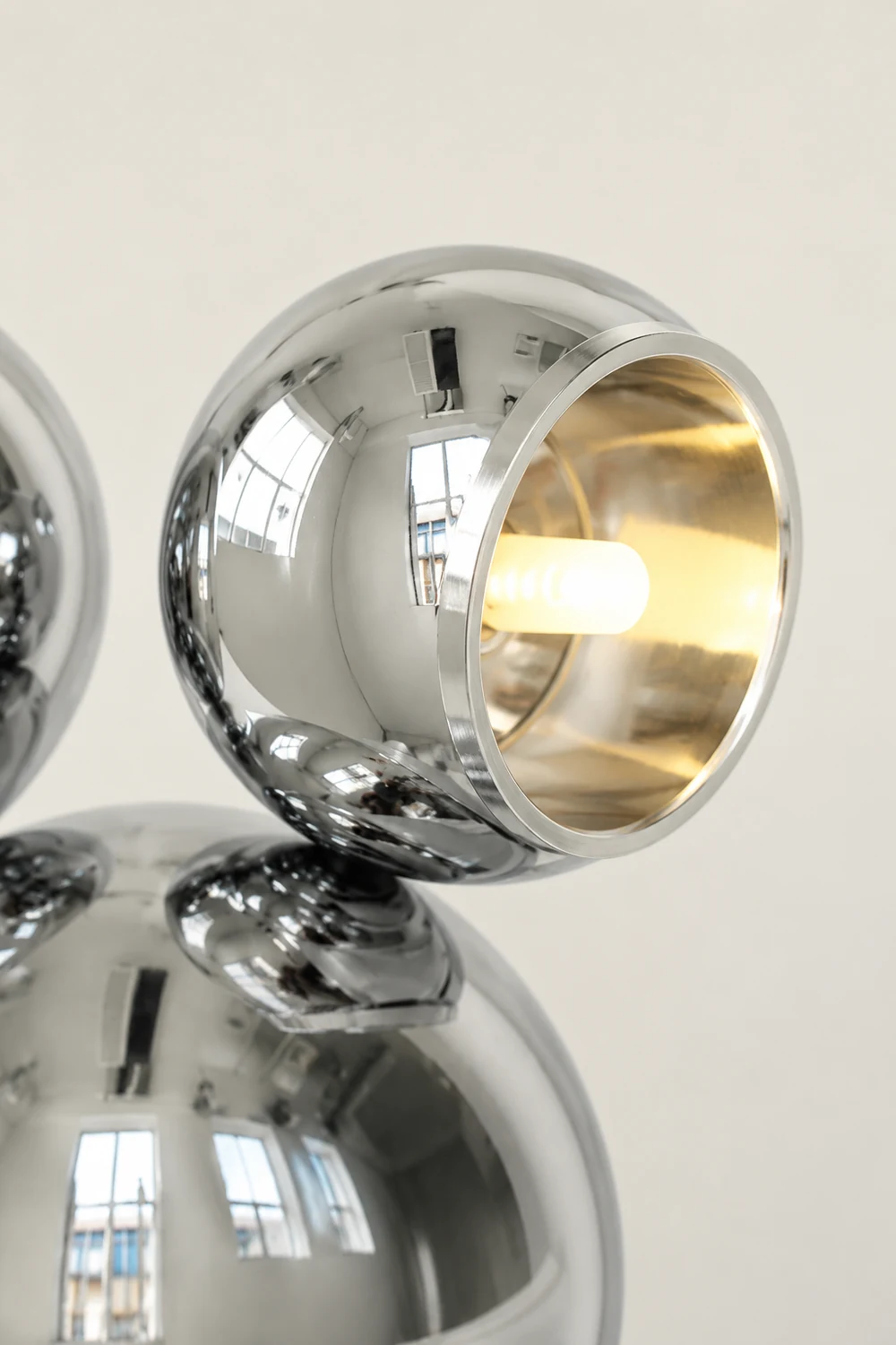 Modern Mickey Table Lamp - Lumpaz