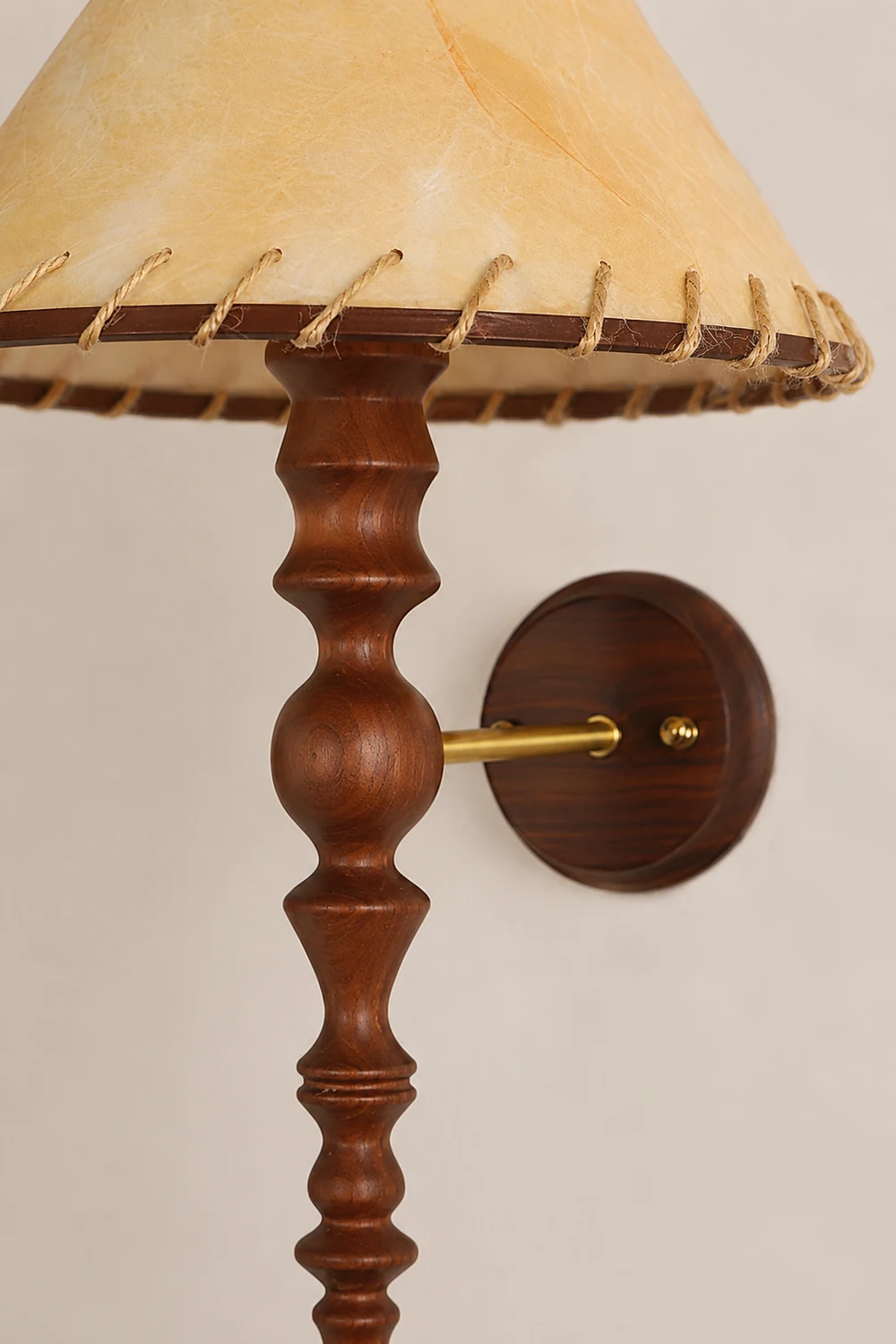 Basica Wall Lamp - Lumpaz