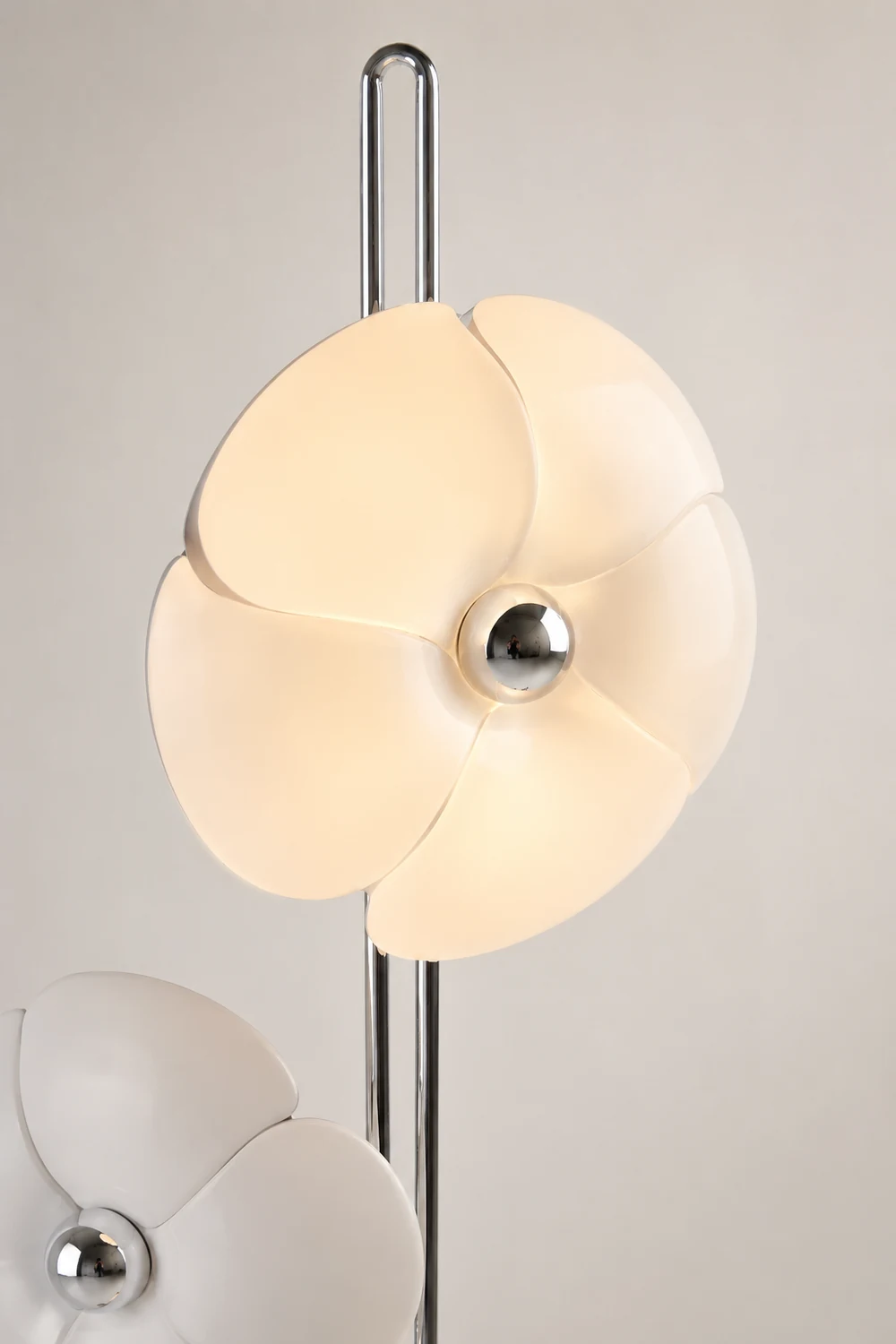Flower Silver Floor Lamp - Lumpaz