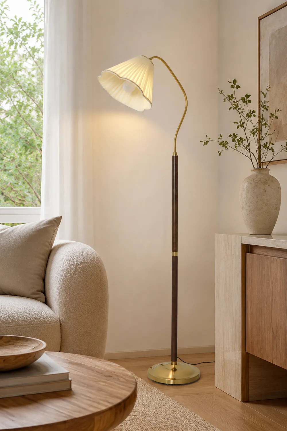 Florentine Fabric Floor Lamp - Lumpaz