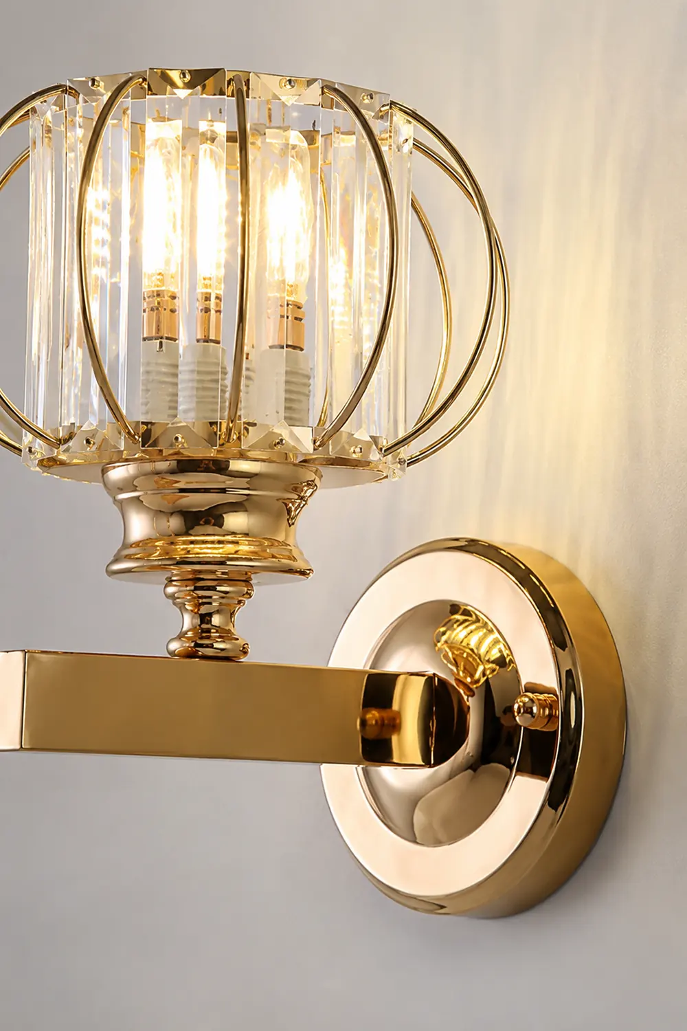 Vintage Modern Luxury Wall Sconce for Bedroom - Lumpaz