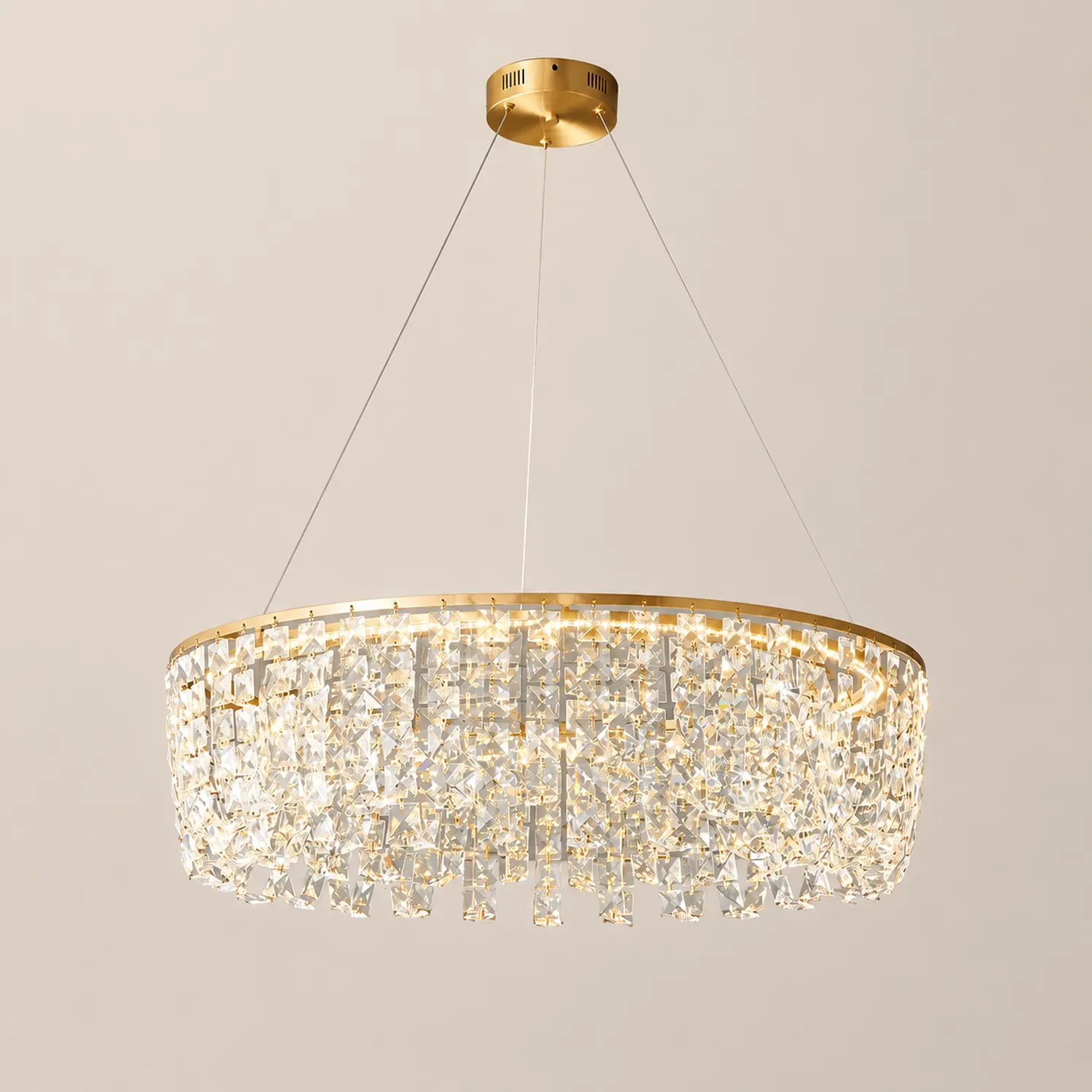 Emory Brass Chandelier - Lumpaz