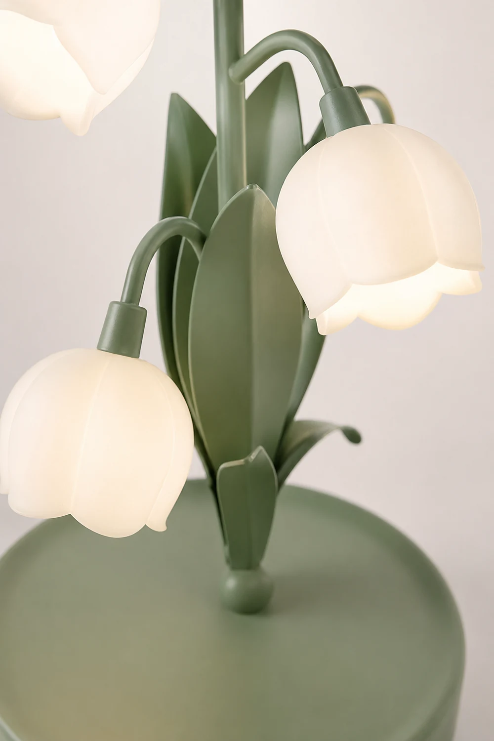 Bell Orchid Table Lamp - Lumpaz