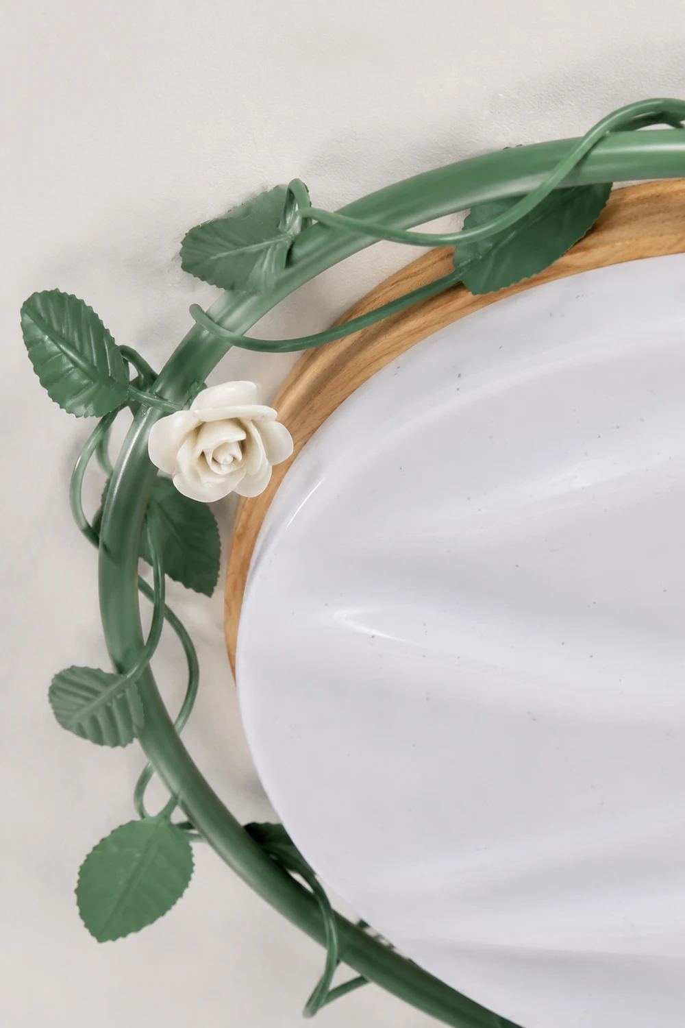 Aeyee Ceiling Lamp - Lumpaz