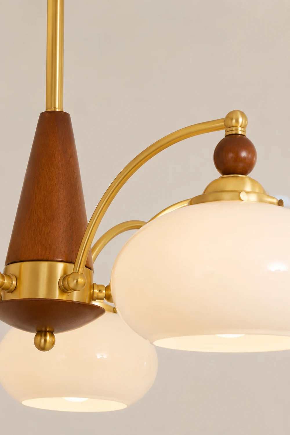 Tillary Wood Chandelier - Lumpaz