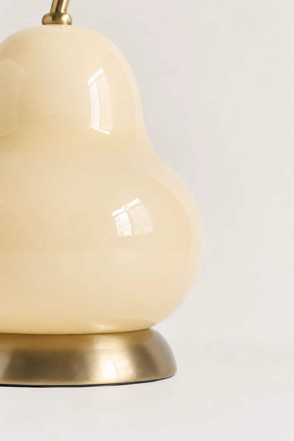 Pear Glass Built-in Battery Table Lamp - Lumpaz