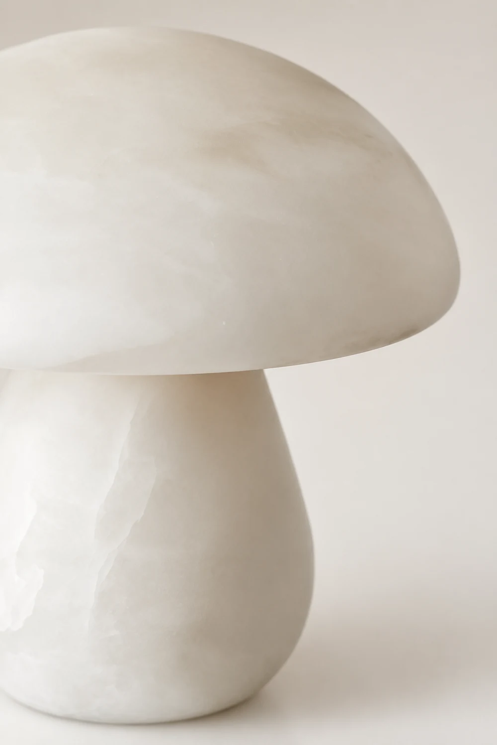 Mushroom Alabaster Table Lamp - Lumpaz