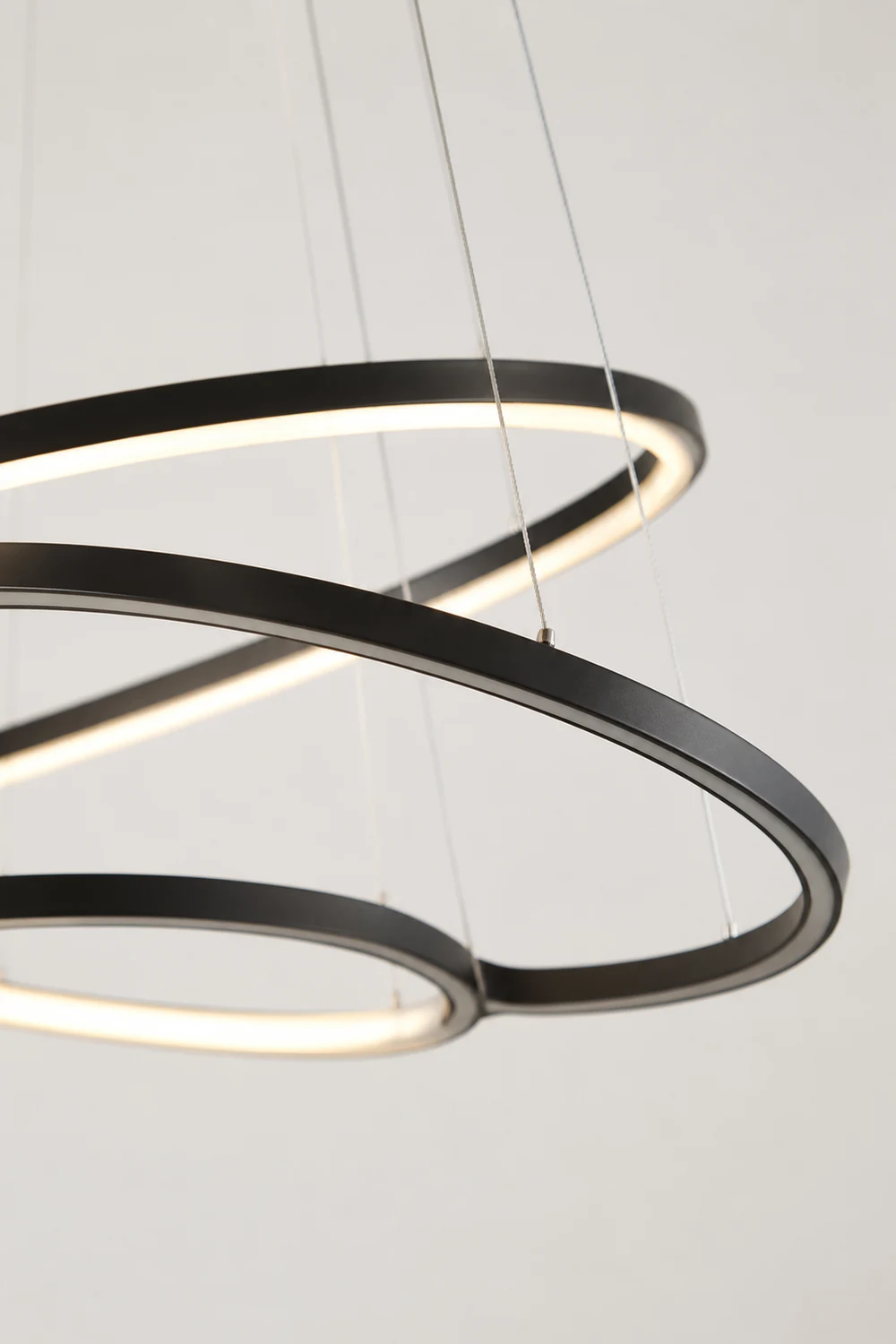 Floating Ring Chandelier - Lumpaz
