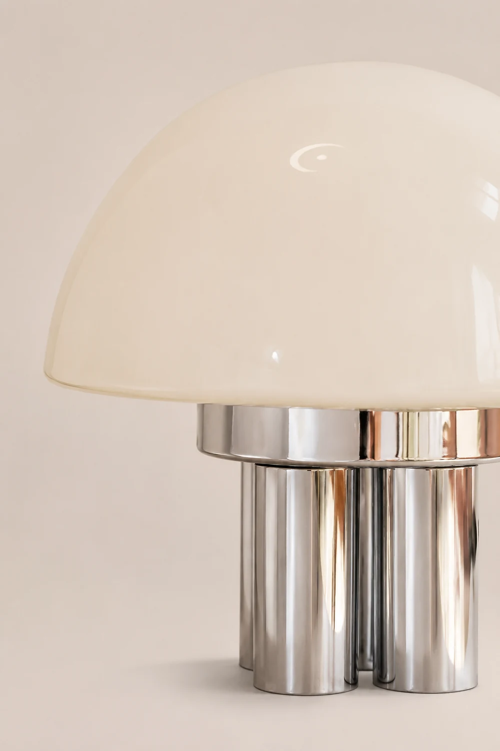 Magnolia Table Lamp - Lumpaz