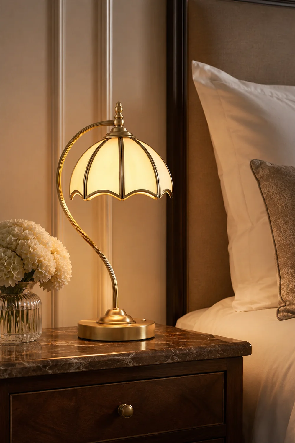 Umbrella Table Lamp - Lumpaz