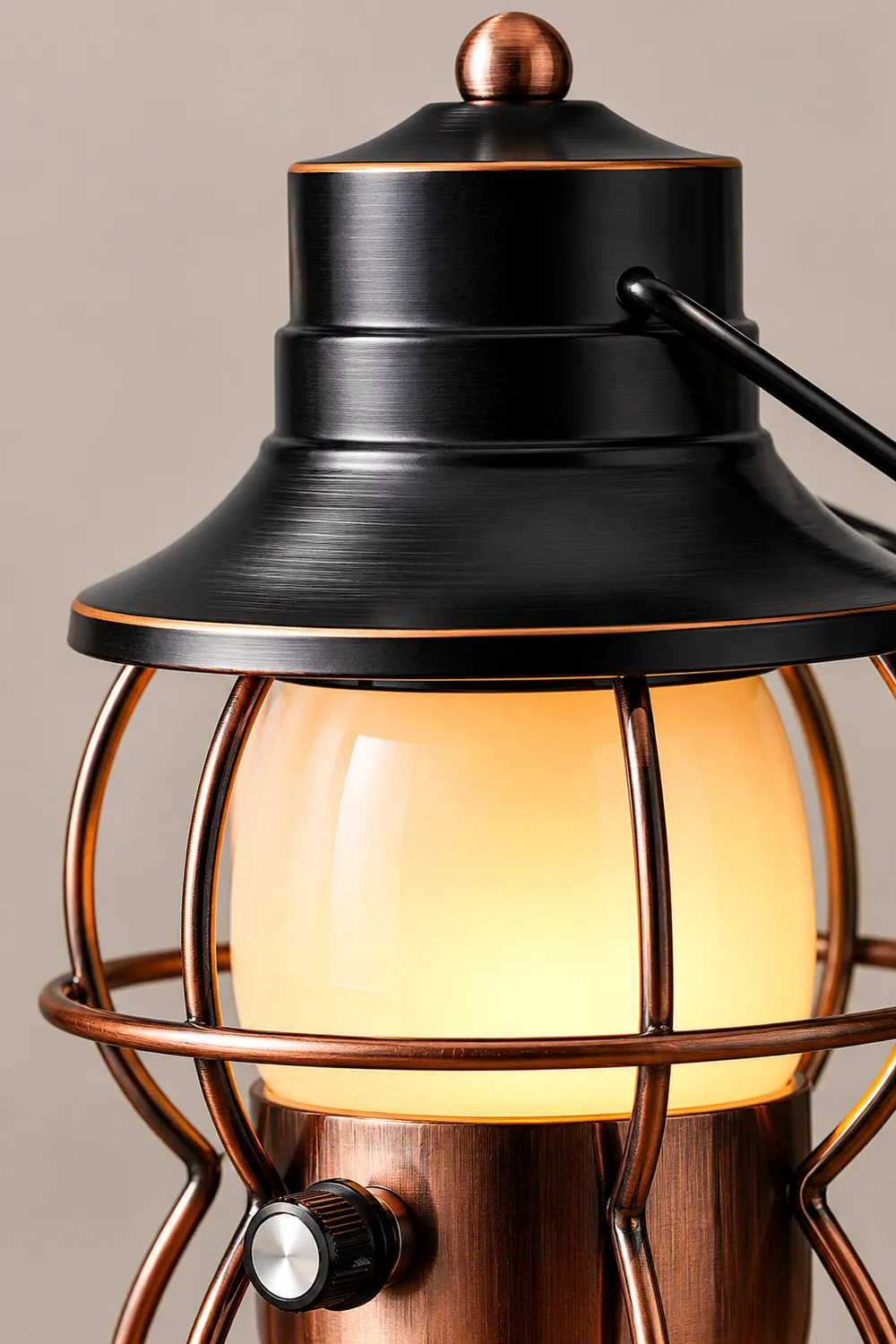 Railroad Lantern Table Lamp - Lumpaz