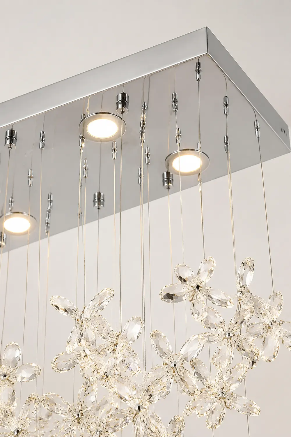 Floating Butterfly Chandelier - Lumpaz