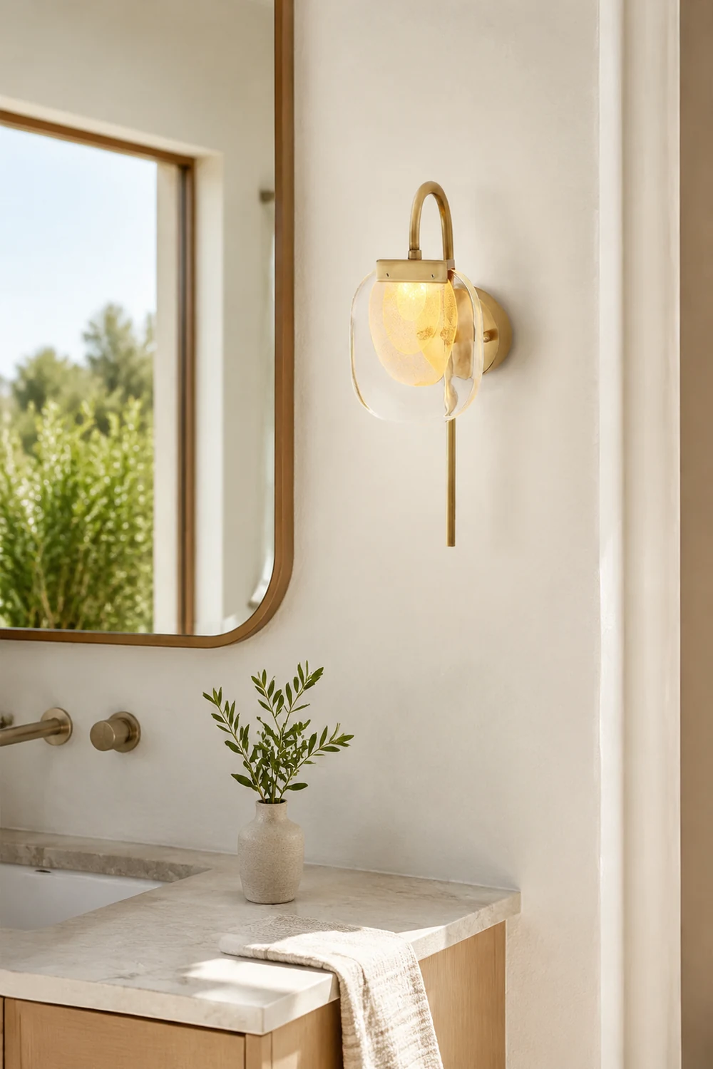 Satin Wall Lamp - Lumpaz