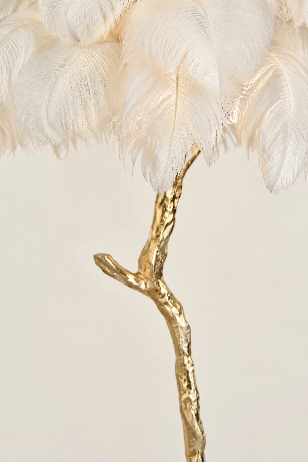 Ostrich Feather Brass Floor Lamp - Lumpaz