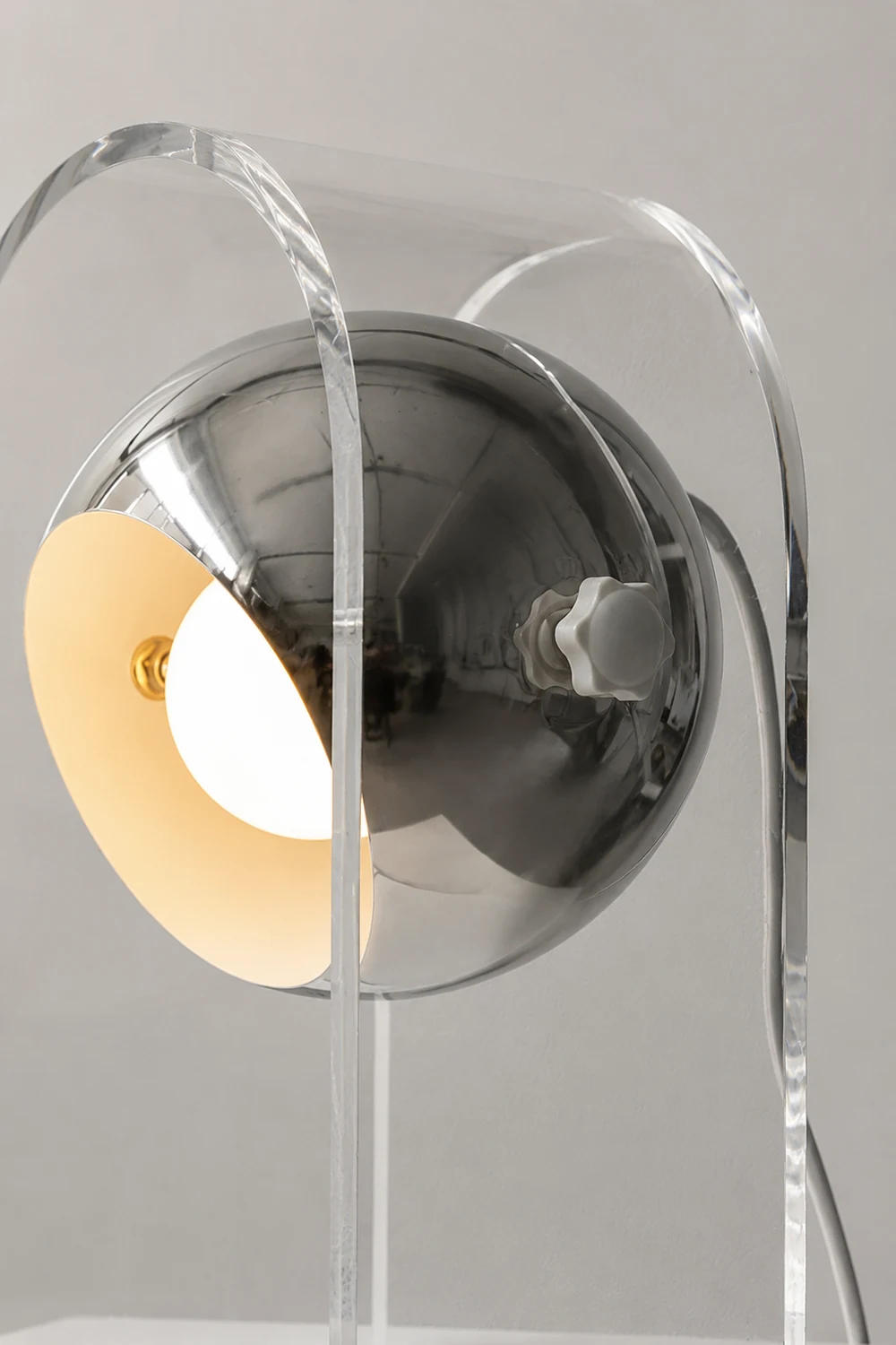 Insta Sensorette Table Lamp - Lumpaz