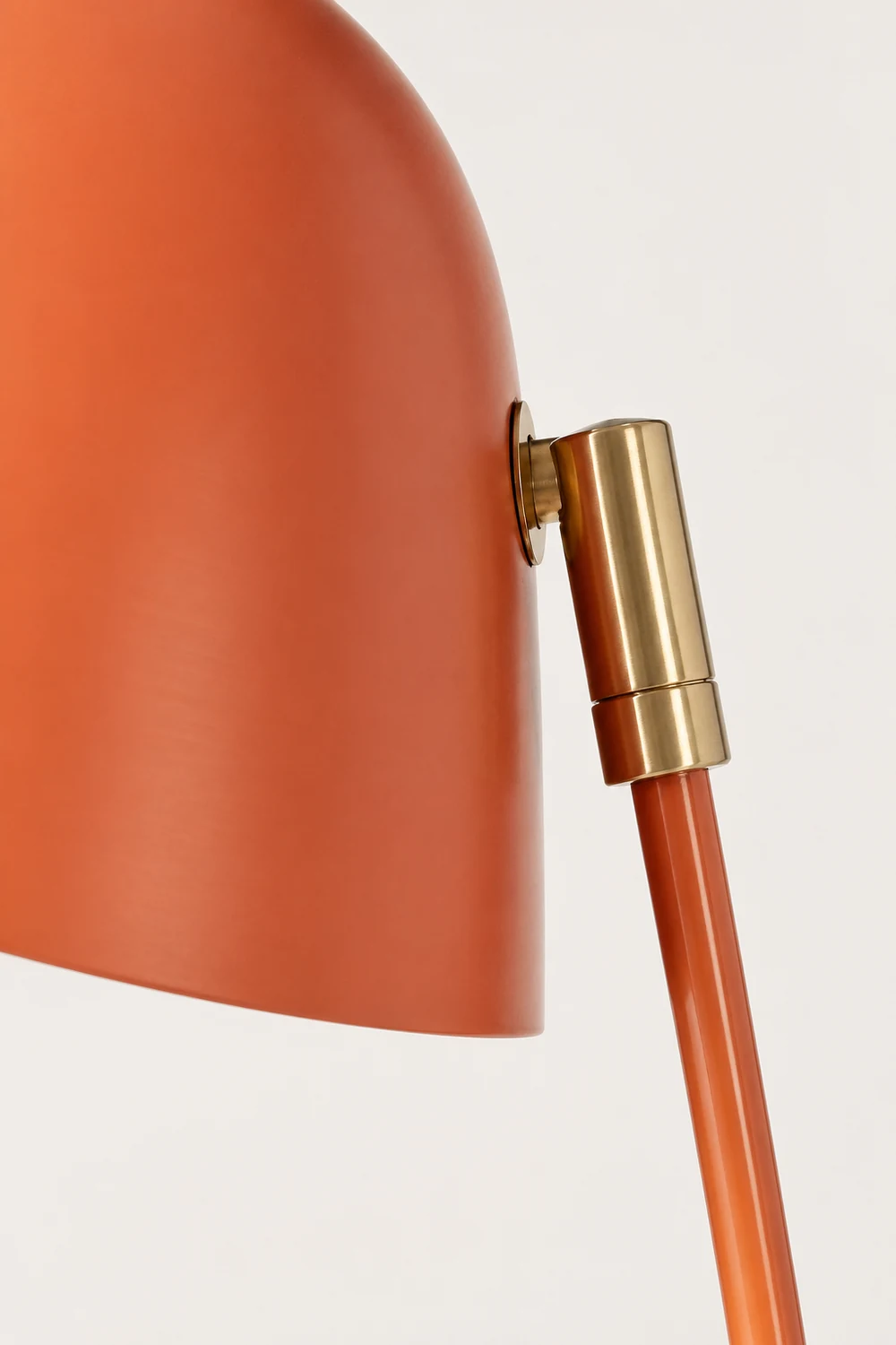 Breez Candle Table Lamp - Lumpaz