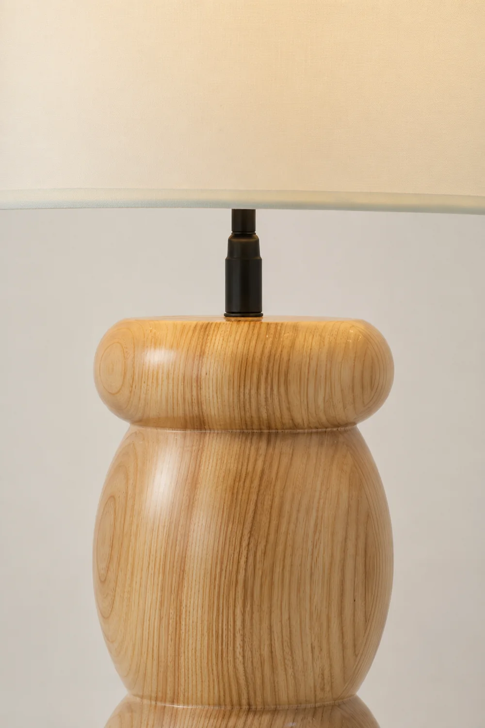 Pebble Wood Table Lamp - Lumpaz