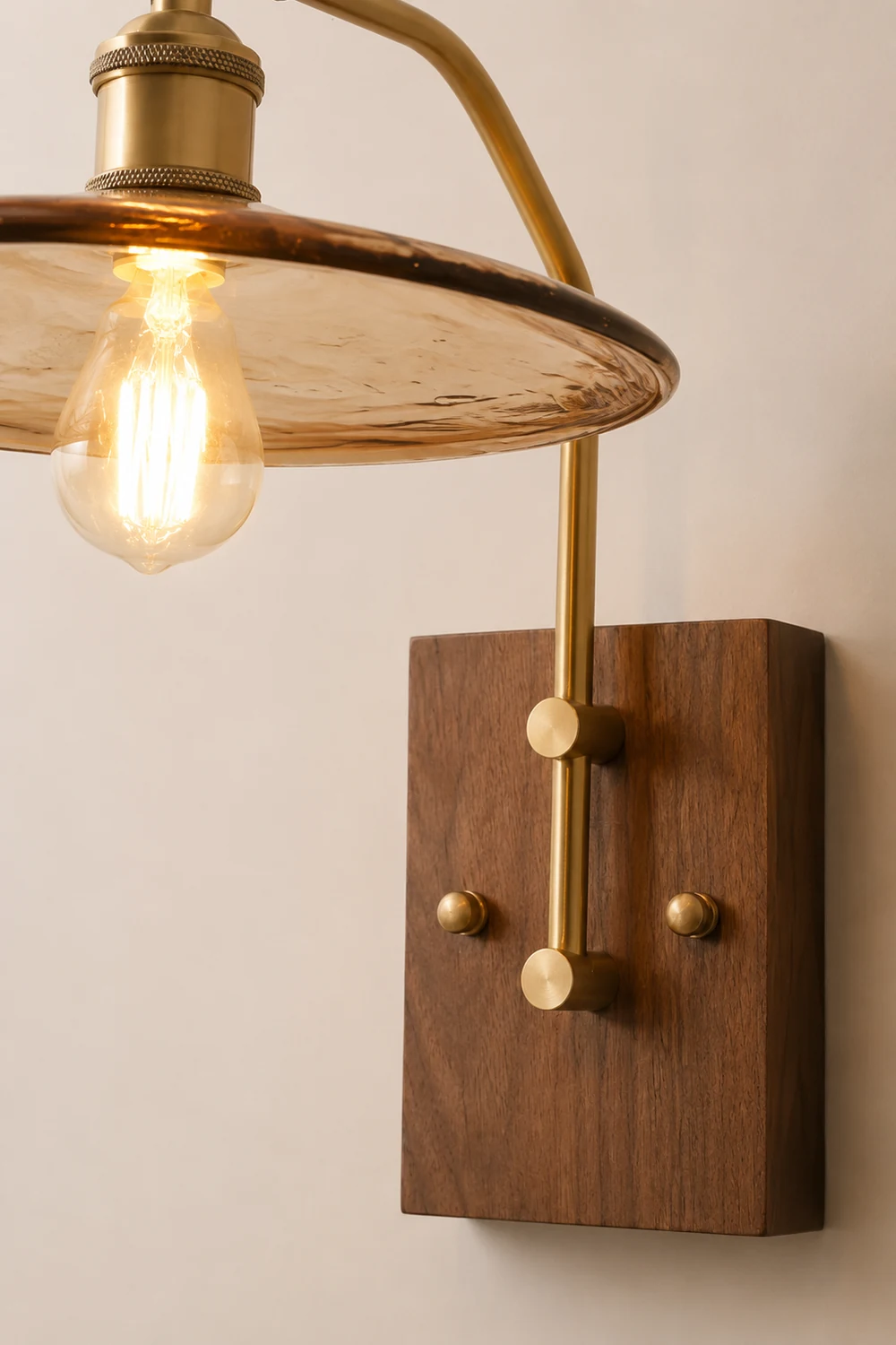 Runia Wall Lamp - Lumpaz