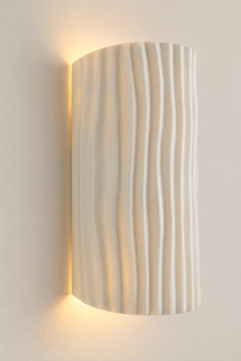 Pleated Resin Wall Lamp - Lumpaz