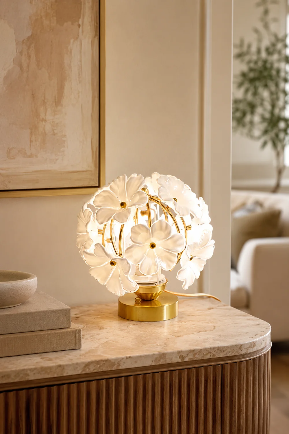 Grace Floral Table Lamp - Lumpaz