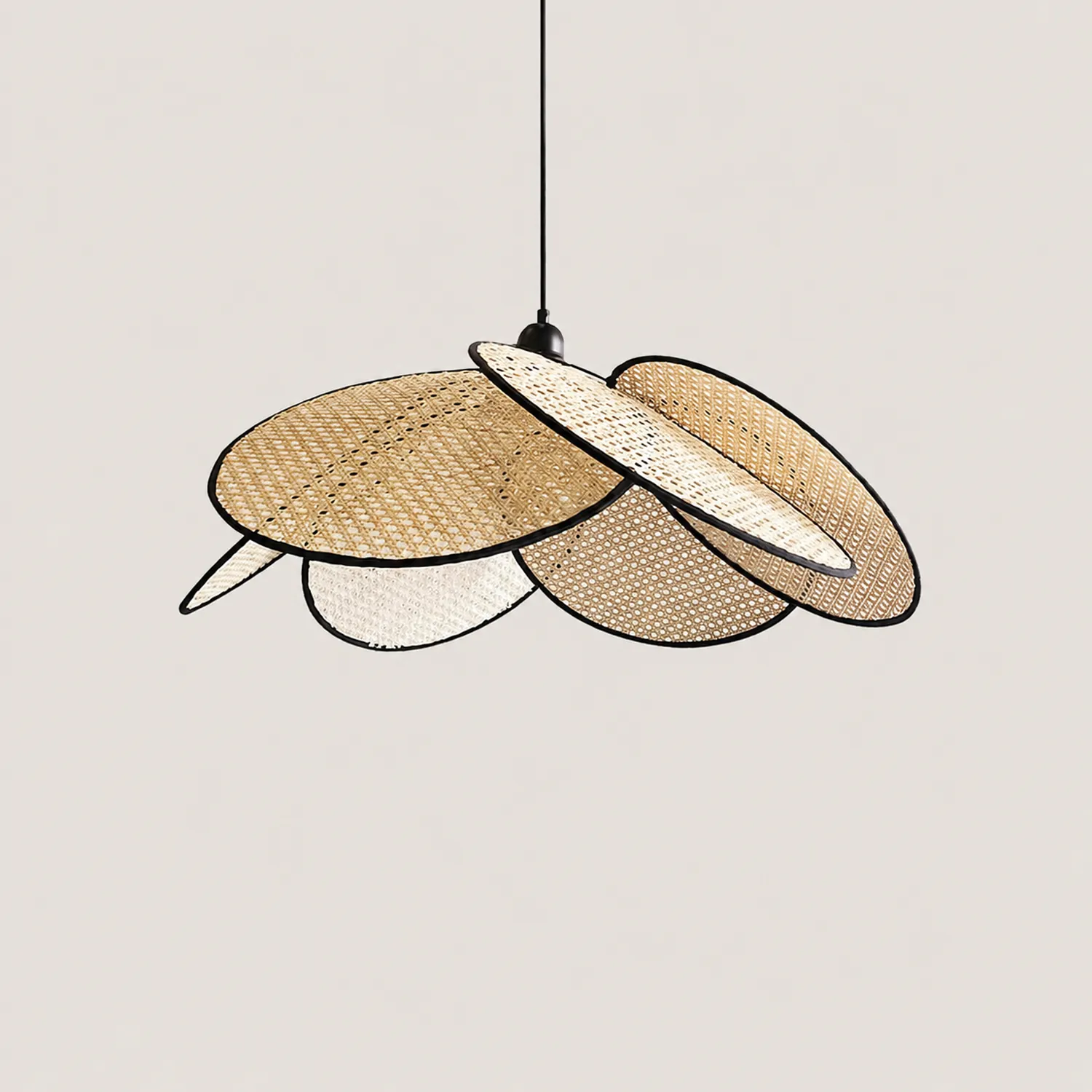 Campbell Rattan Pendant Lamp - Lumpaz