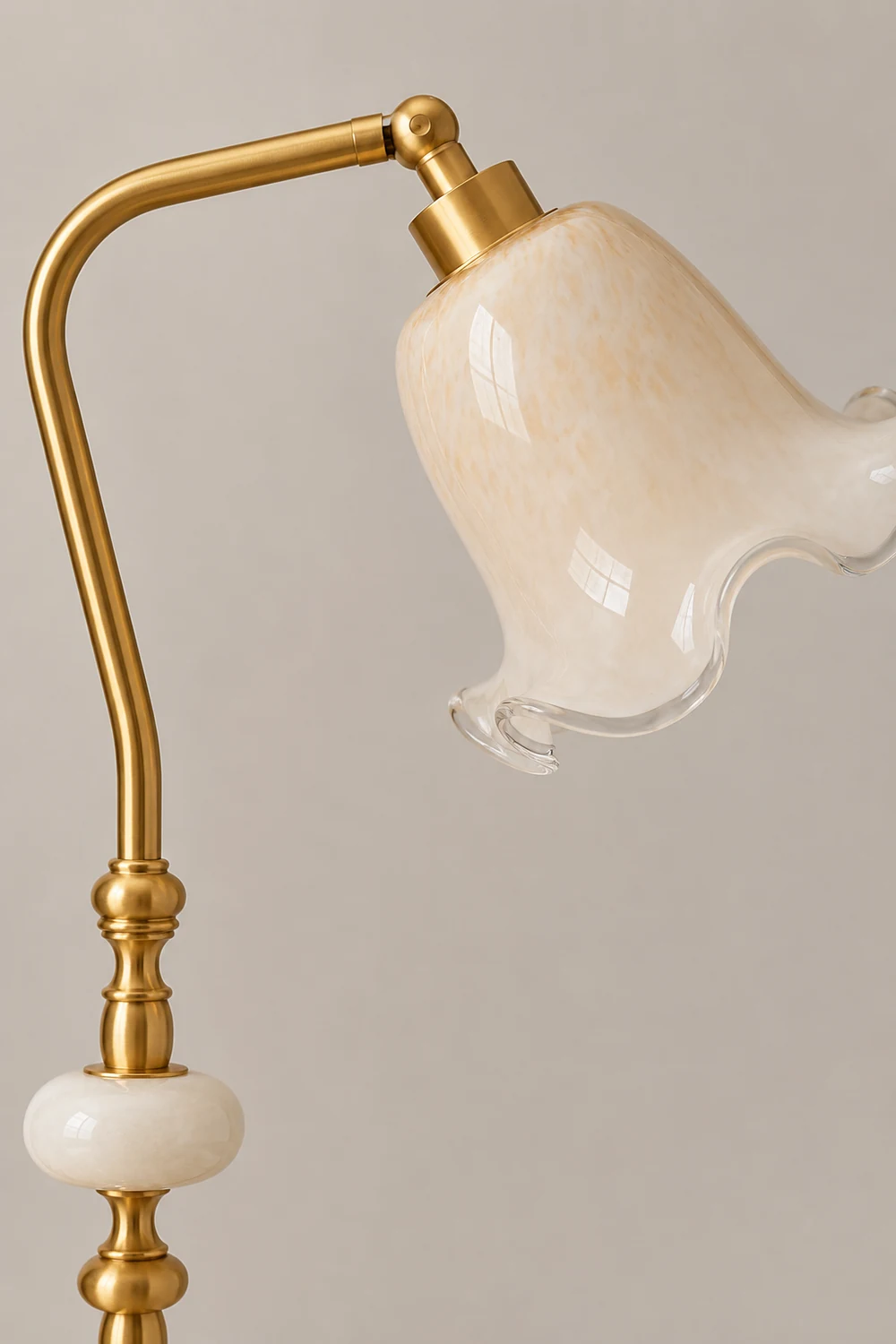 Nouveau Table Lamp - Lumpaz