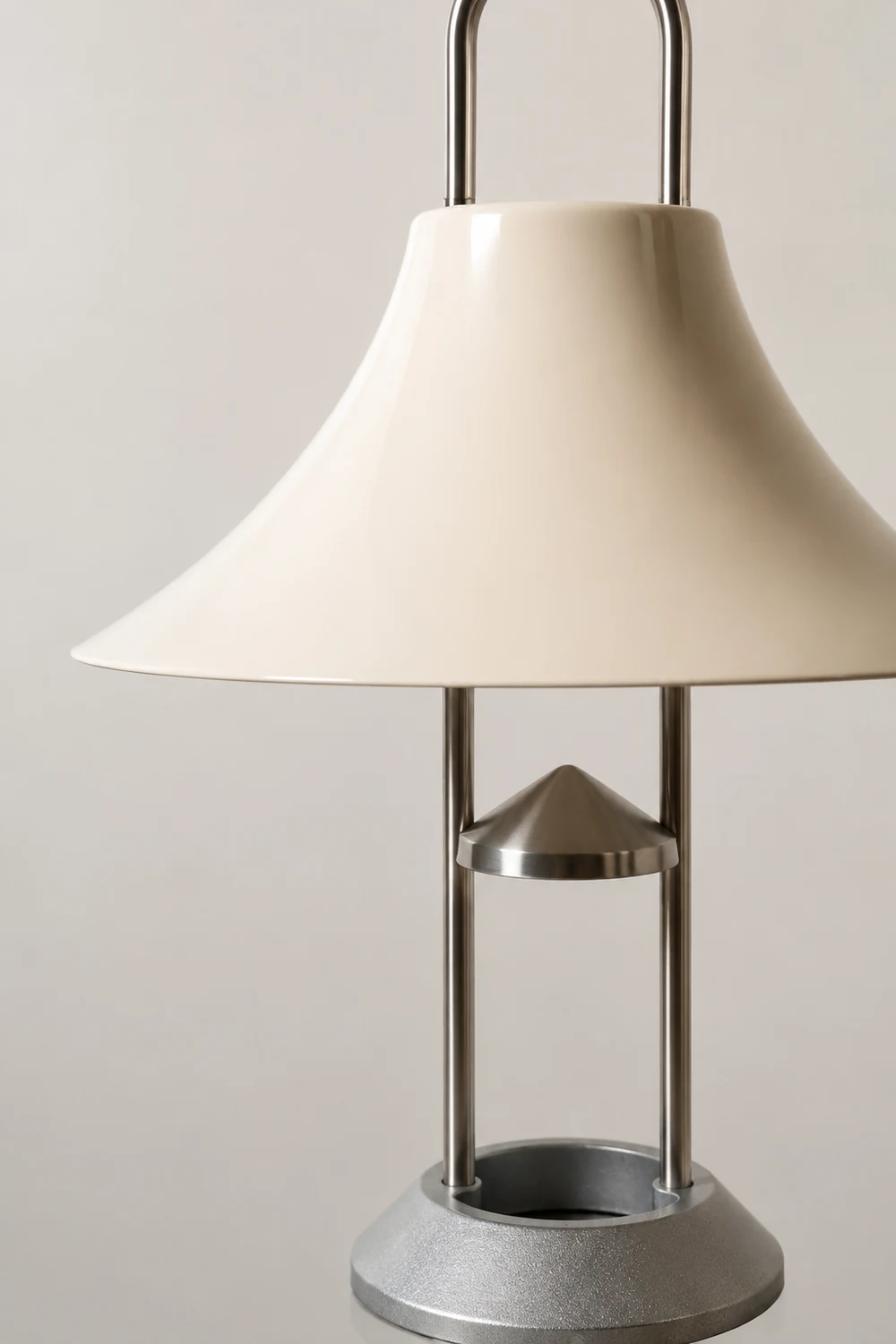 Mousqueton Outdoor Built-in Battery Table Lamp - Lumpaz