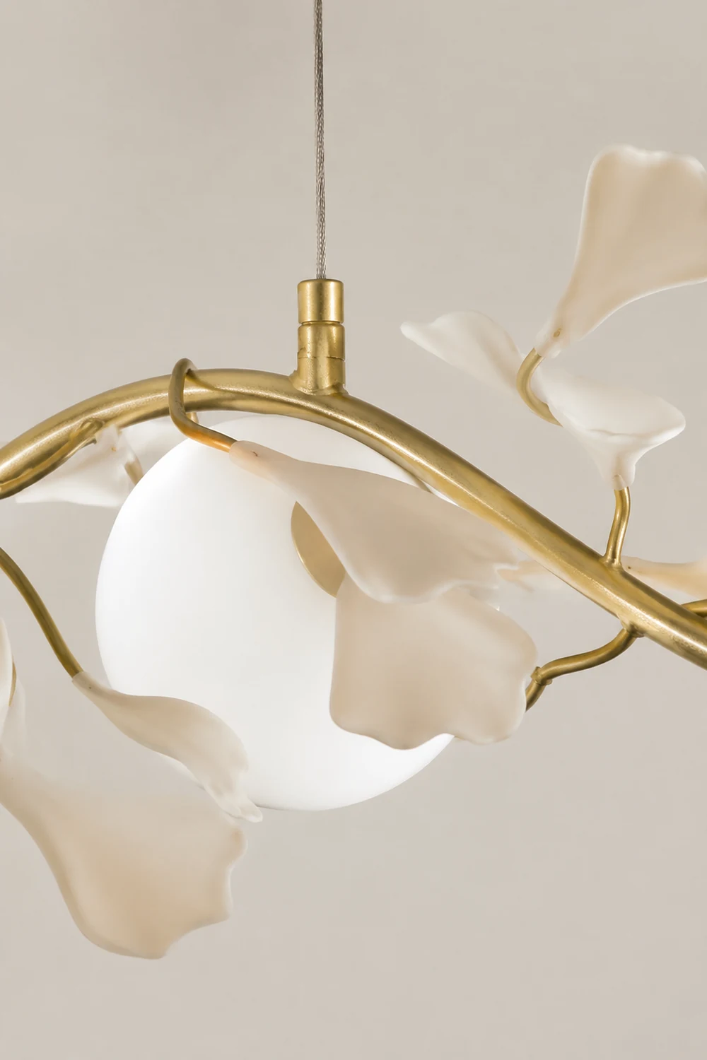 Gingko Glass Chandelier - Lumpaz