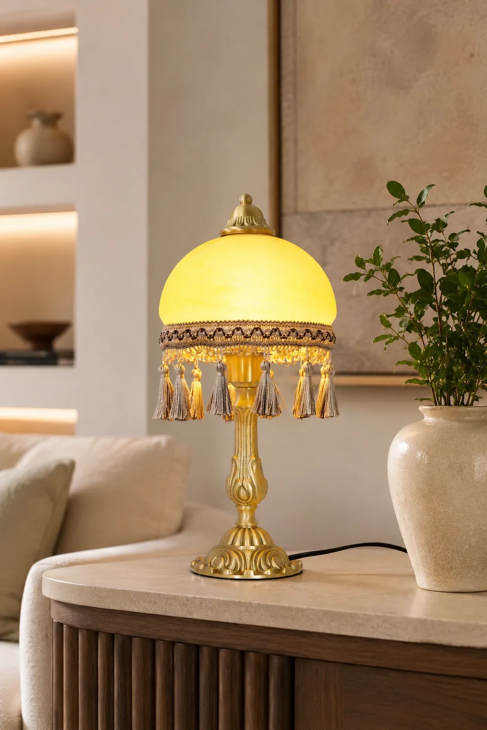 French Tassels Brass Table Lamp - Lumpaz