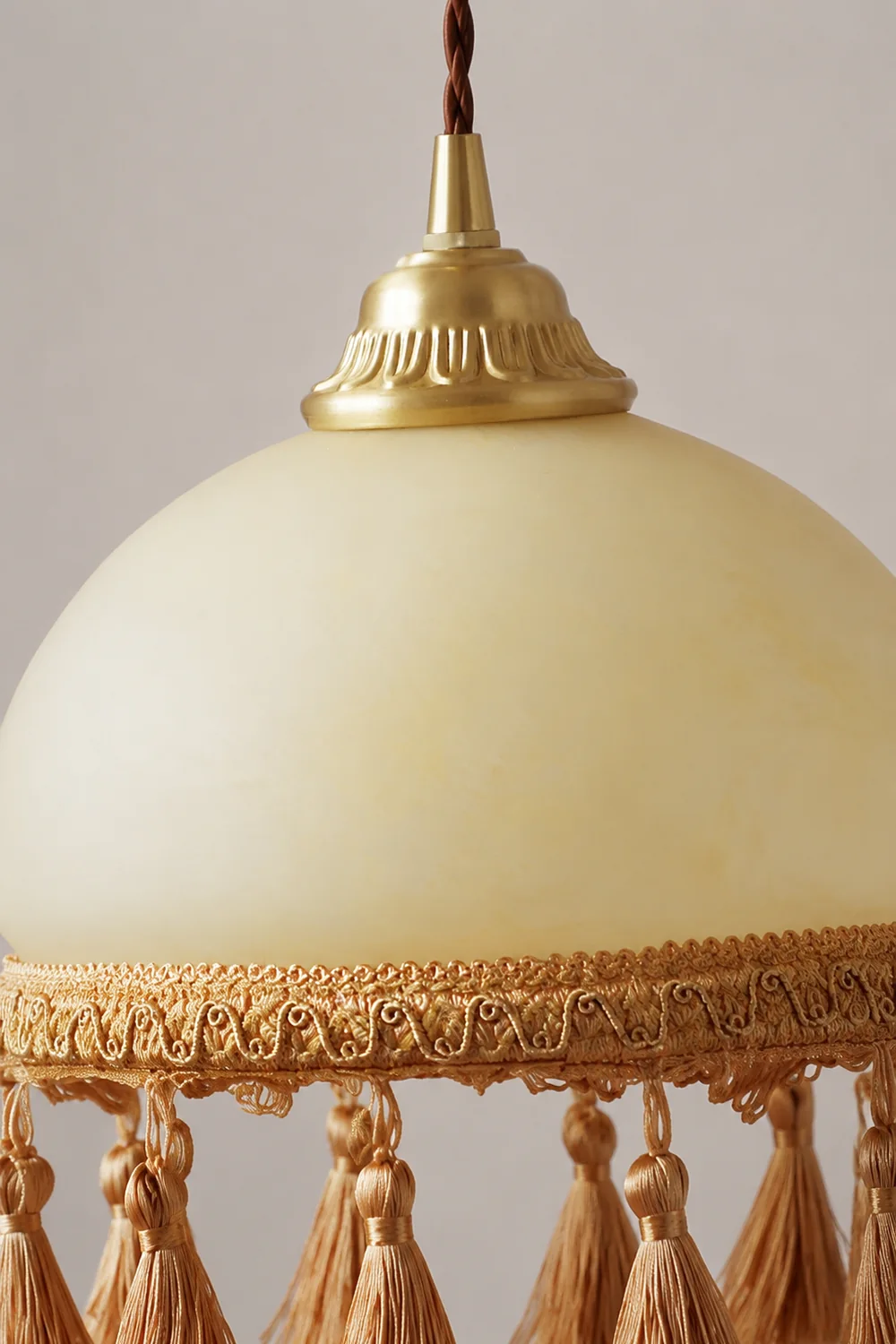 French Tassels Brass Pendant Light - Lumpaz