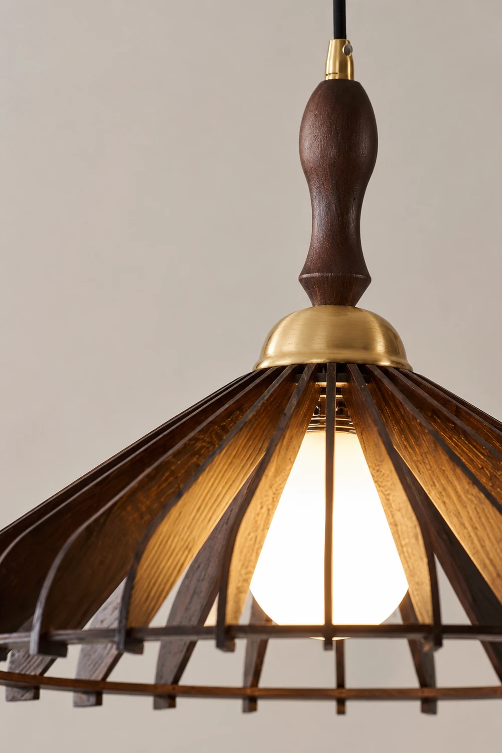 Umbrella Wood Pendant Lamp - Lumpaz