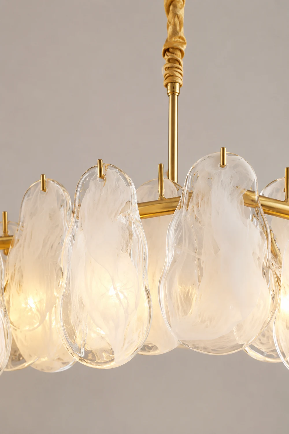 Mahina Cloud Chandelier - Lumpaz