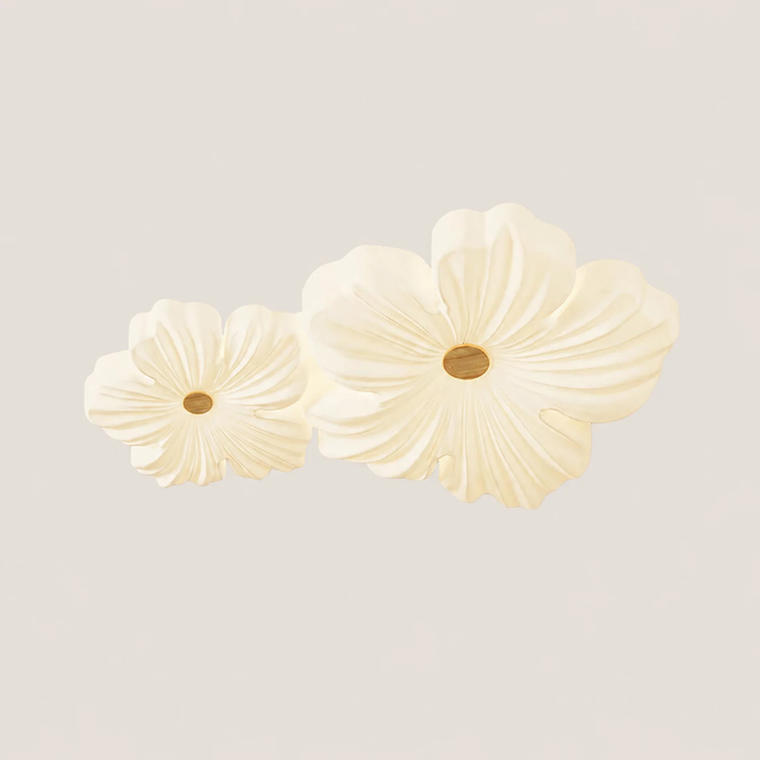Cream Flower Ceiling Lamp - Lumpaz