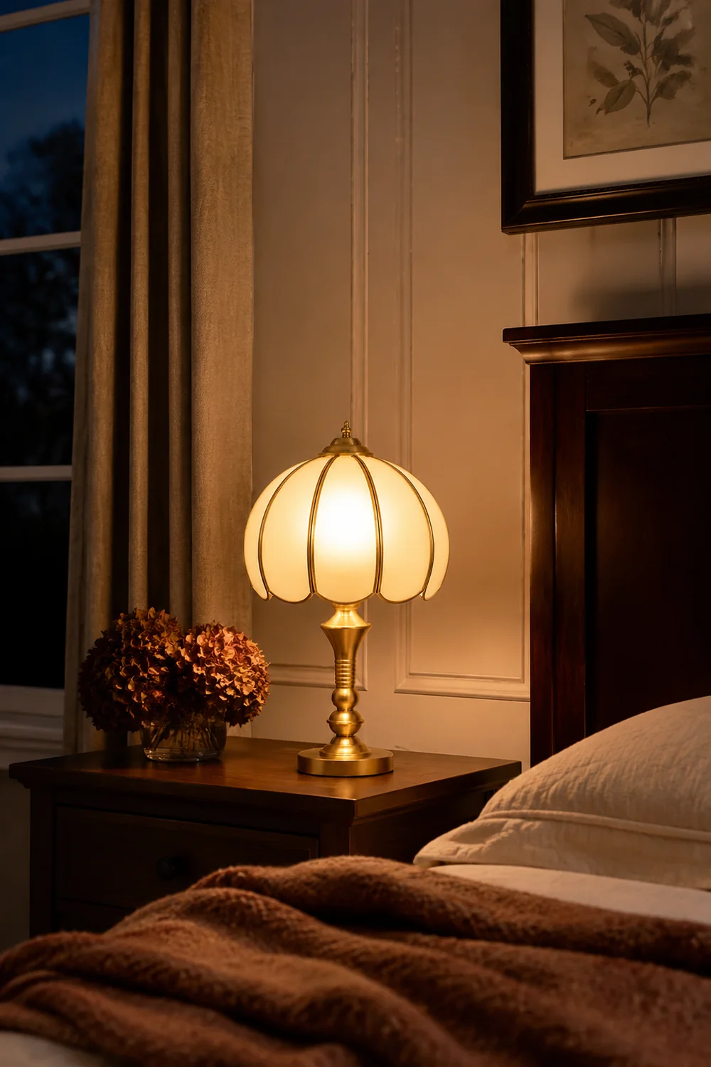 Tomyeus Brass Table Lamp - Lumpaz