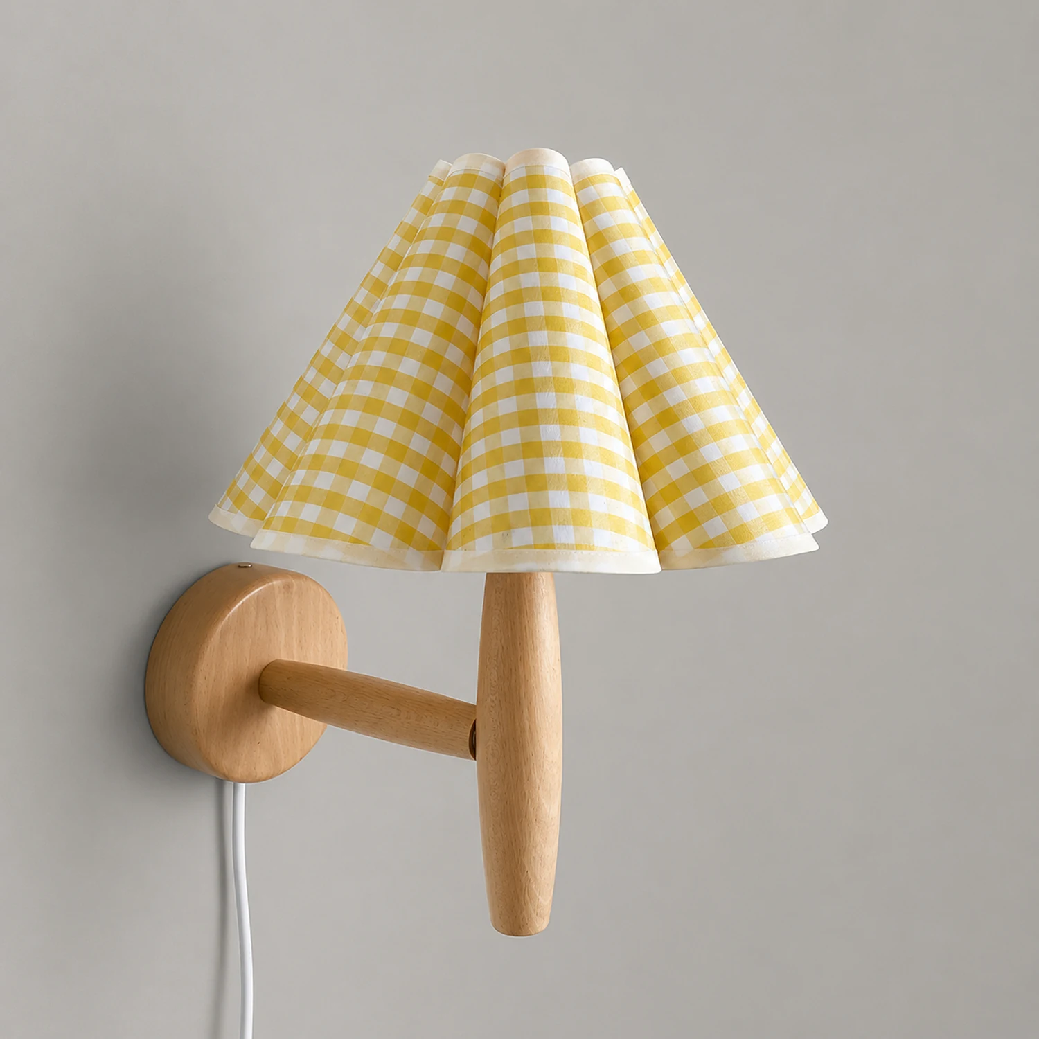 Vintage Fluted Plug In Wall Lamp - Lumpaz
