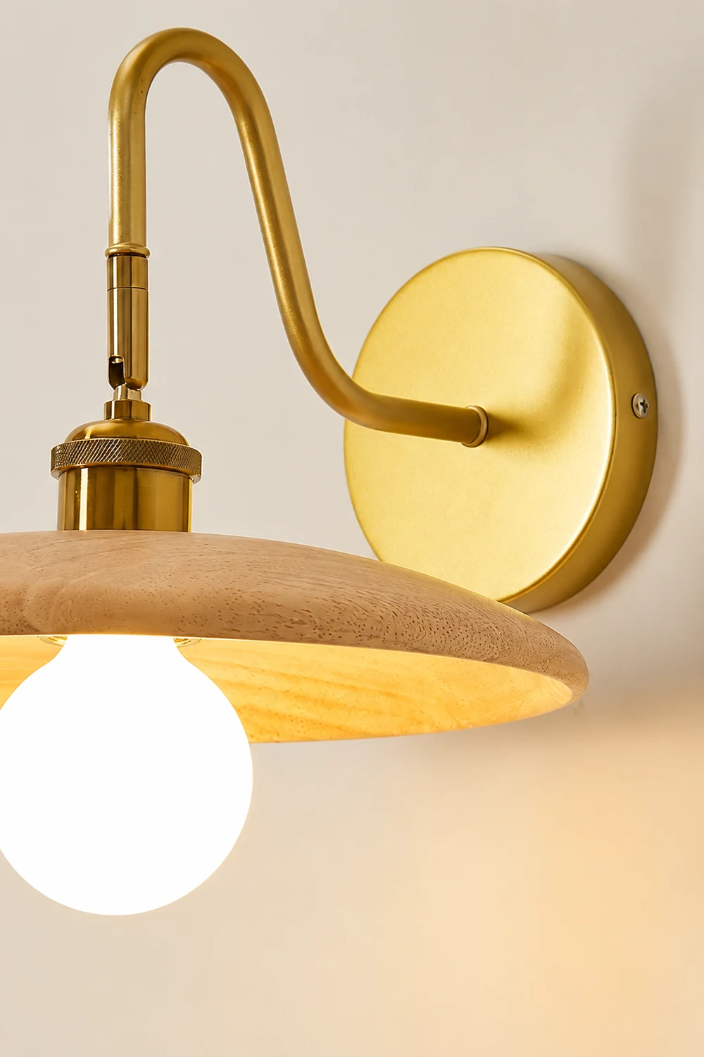 Edmund Wall Lamp - Lumpaz