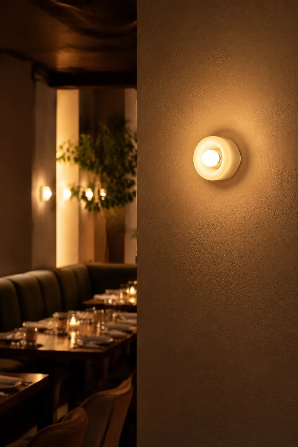 Round Glass Wall Lamp - Lumpaz