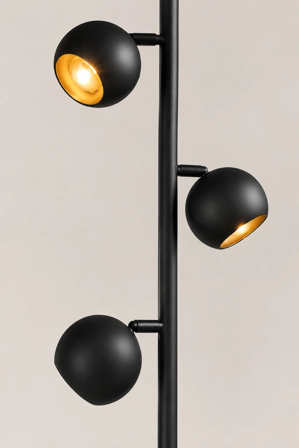Dakota Floor lamp - Lumpaz