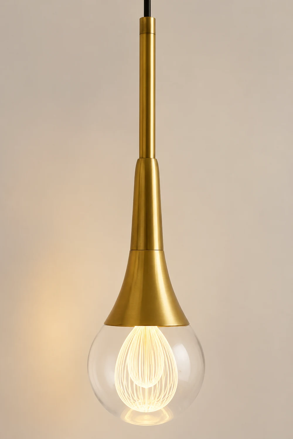 Teardrop Crystal Pendant Light - Lumpaz