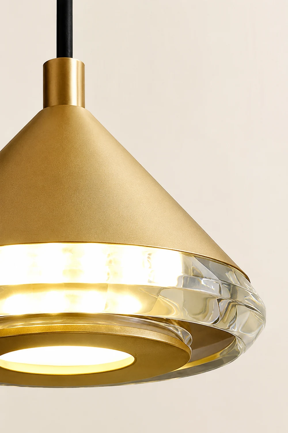 Shear Pendant Light - Lumpaz