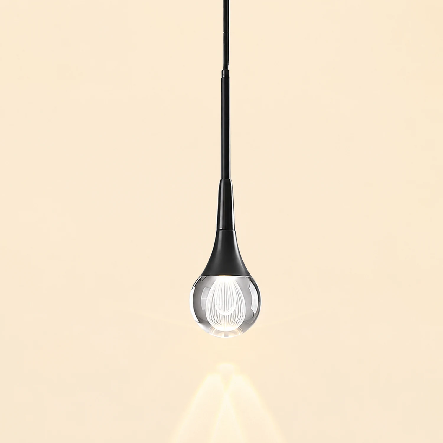 Teardrop Crystal Pendant Light - Lumpaz