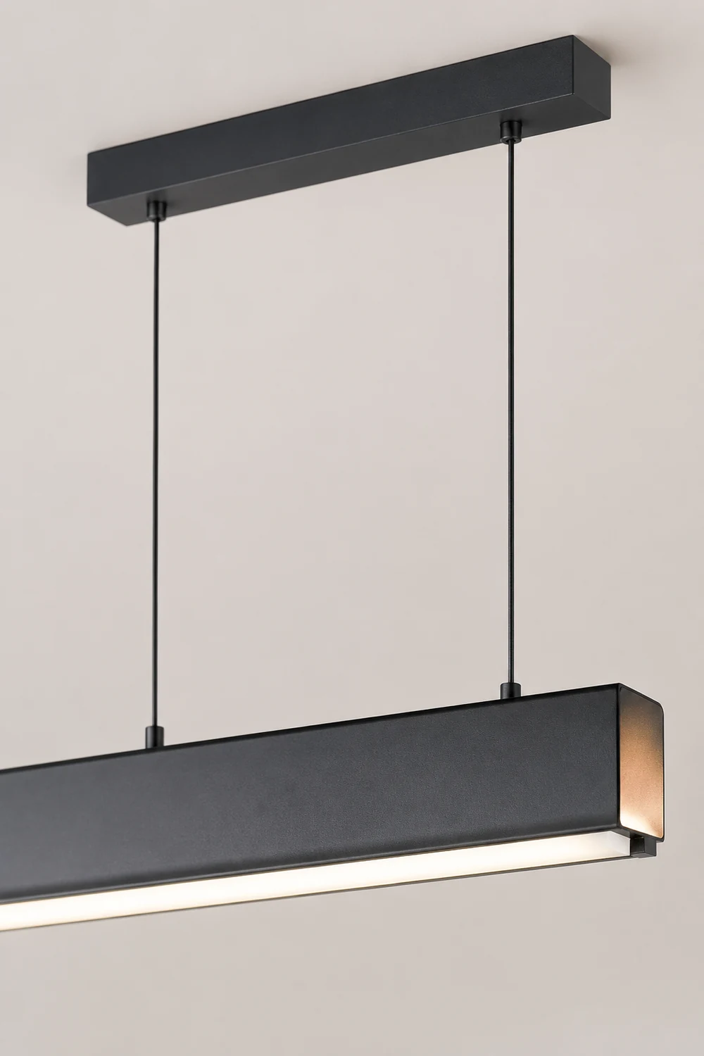 Edge Linear Island Chandelier - Lumpaz