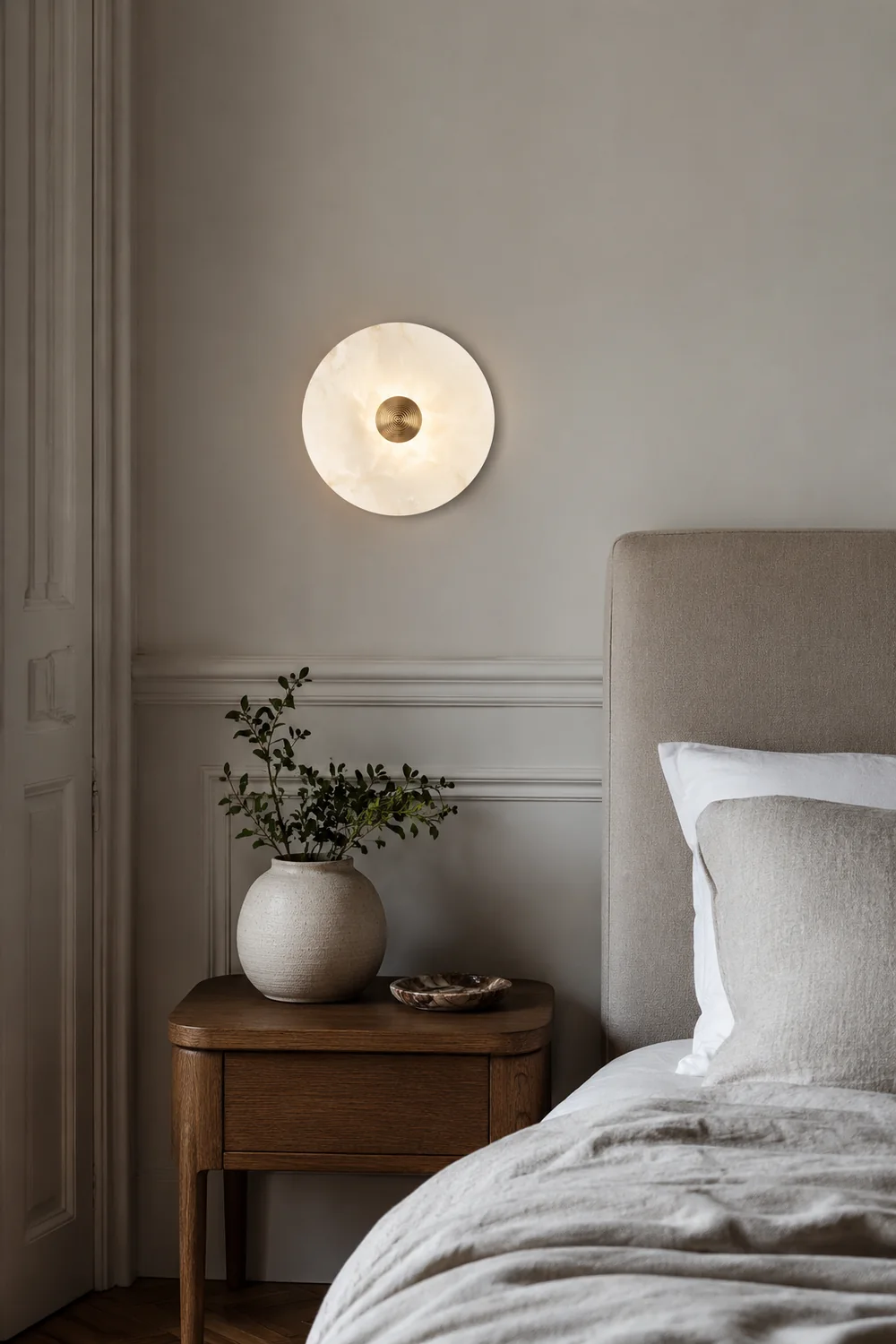 Round Alabaster Wall Lamp - Lumpaz