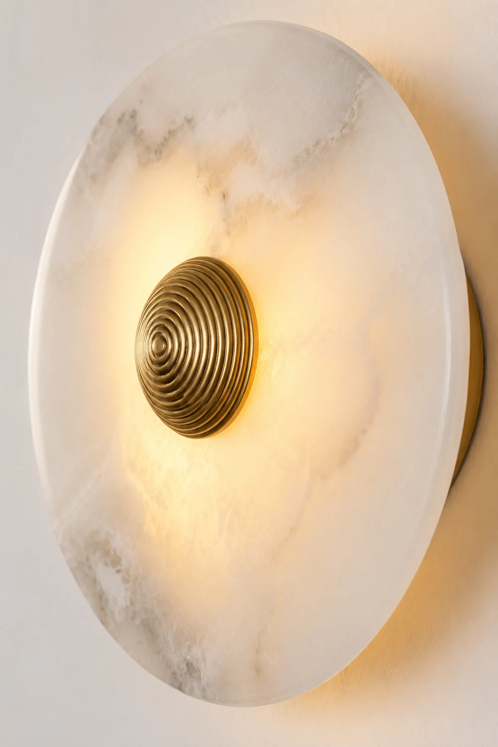 Round Alabaster Wall Lamp - Lumpaz