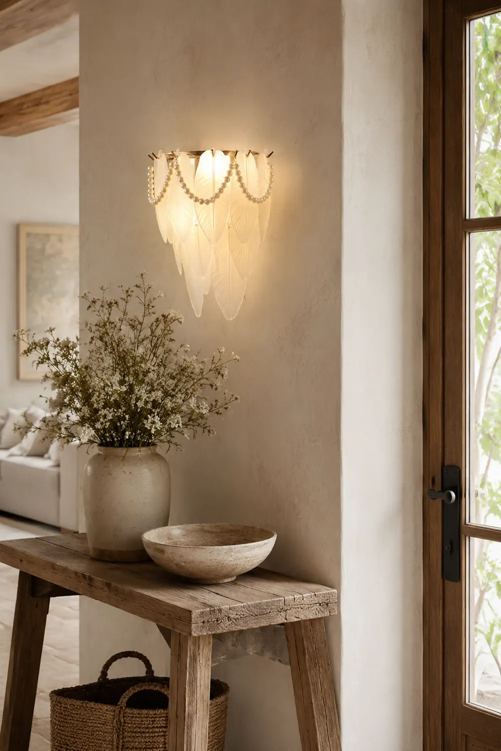 Feather Pearl Wall Lamp - Lumpaz