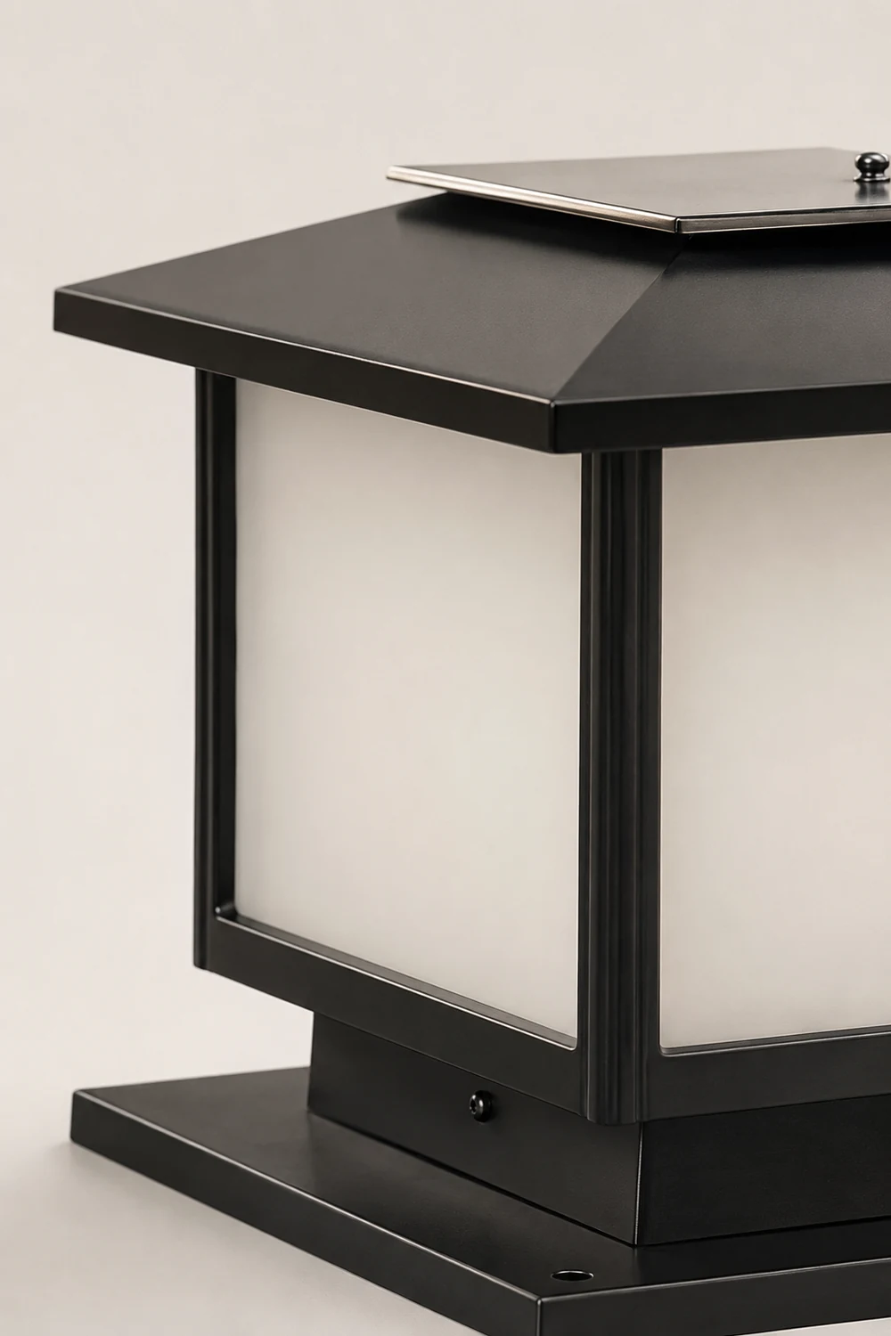 Triton Table Lamp - Lumpaz
