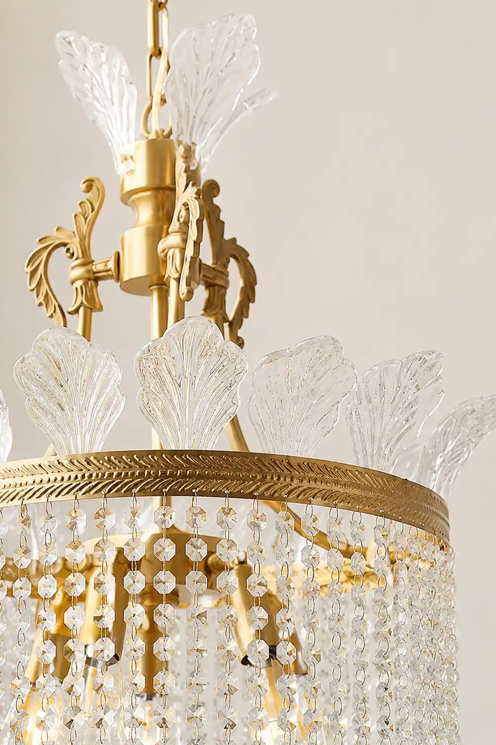 Crinoline Chandelier - Lumpaz