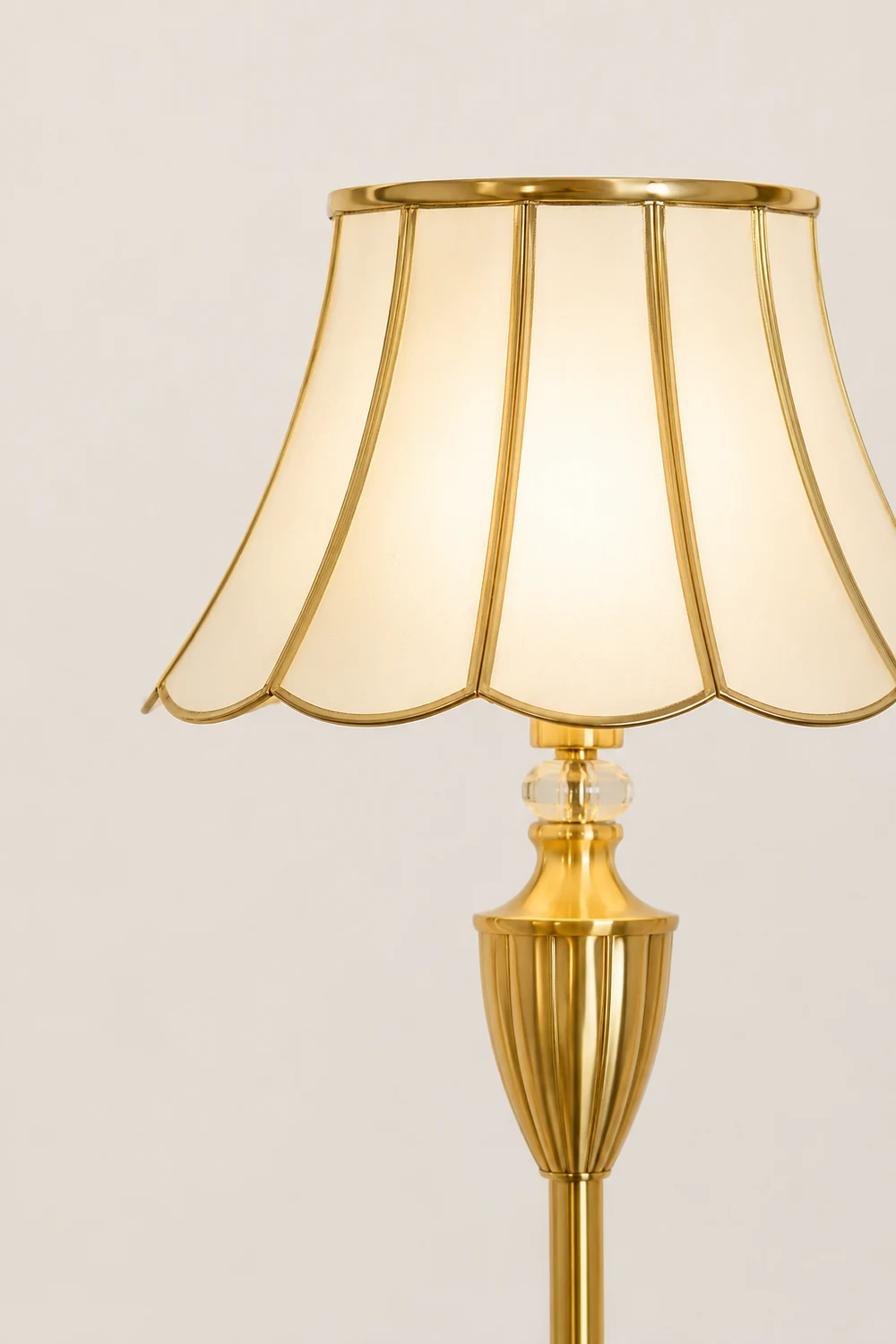Kristall Brass Floor Lamp - Lumpaz