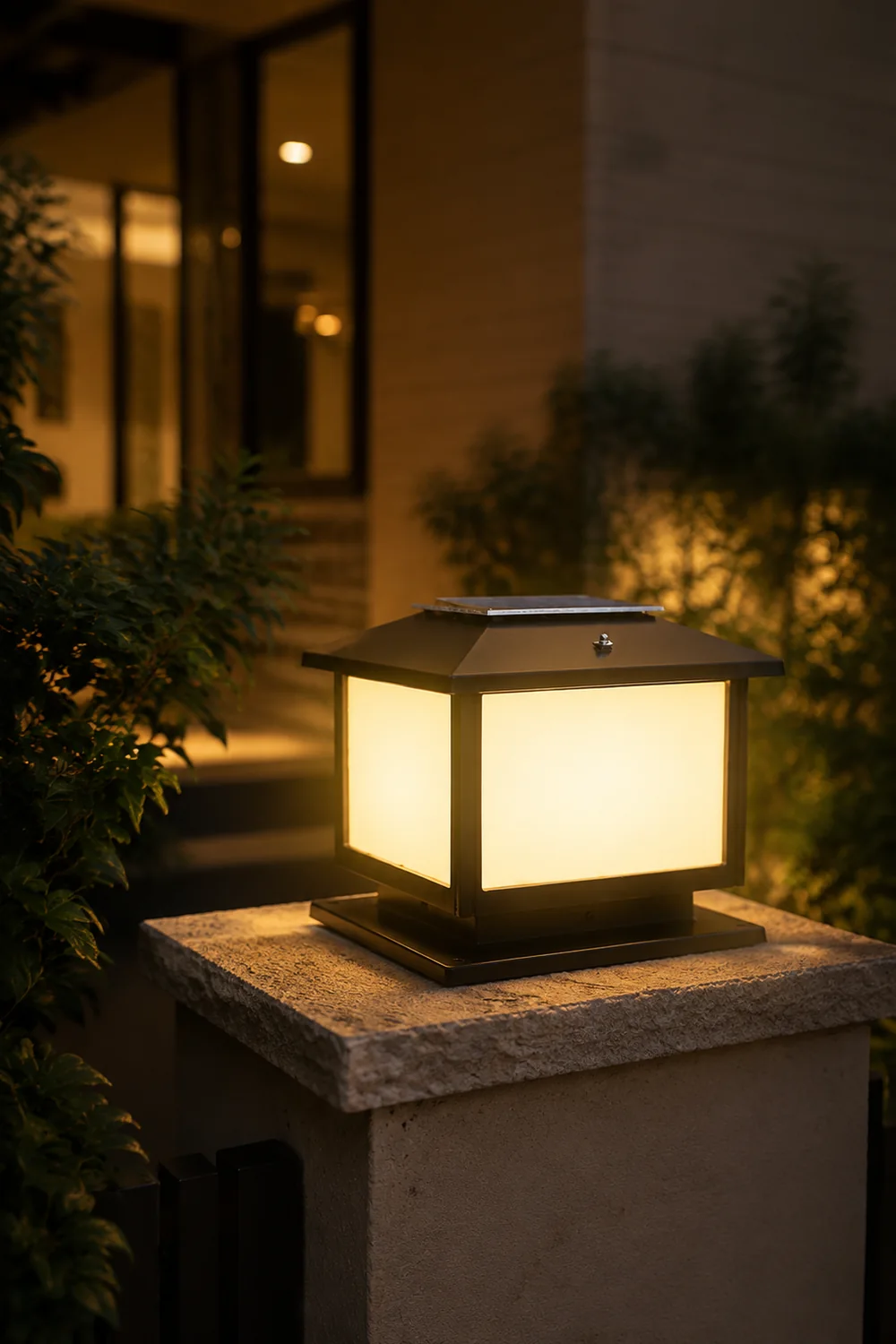 Triton Table Lamp - Lumpaz