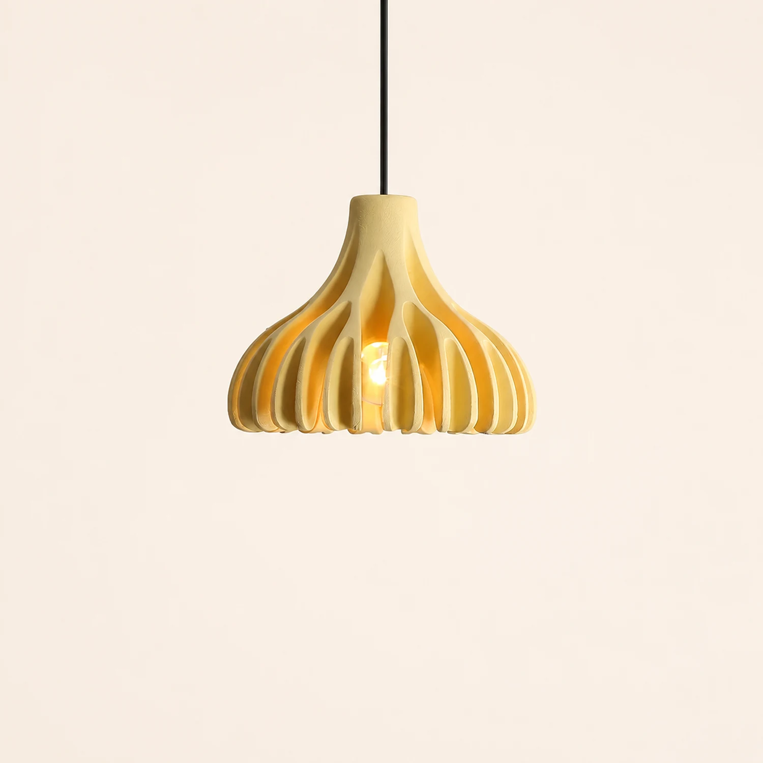 Coral Resin Pendant Lamp - Lumpaz